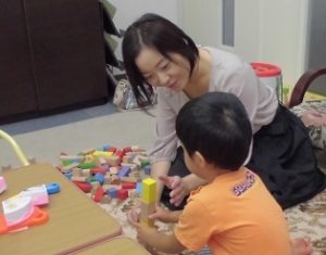 ことばが出ない３歳の子のパーソナルプログラム：集中して遊ぶ・楽しく言葉を覚える